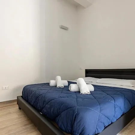 Centrale Con Cucina 아파트 *